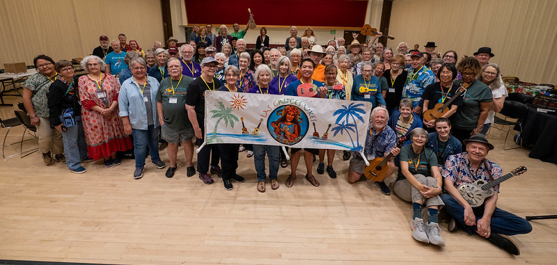 Group photo of 2025 Las Cruces UkeFest attendees.